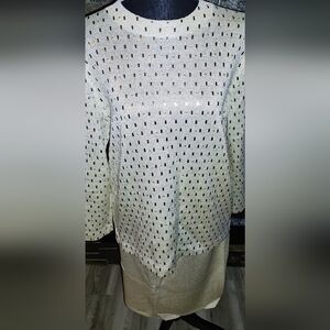 St. John Gold Formal Sweater Set With Gold Accents Size 6 NWOT